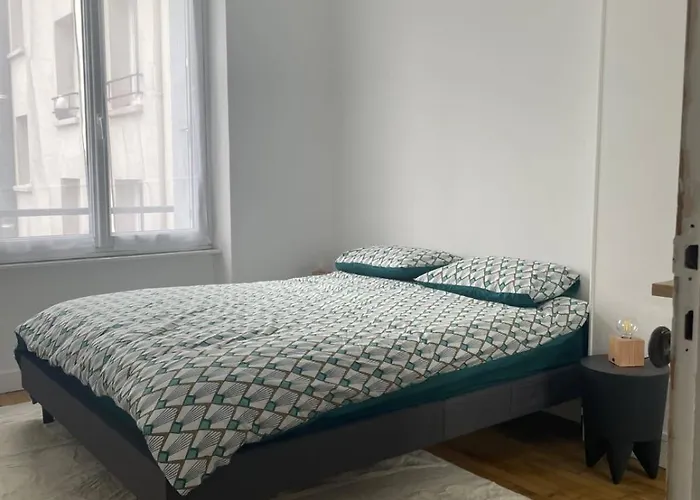 Апартаменти 2 Pers Centre Siam *